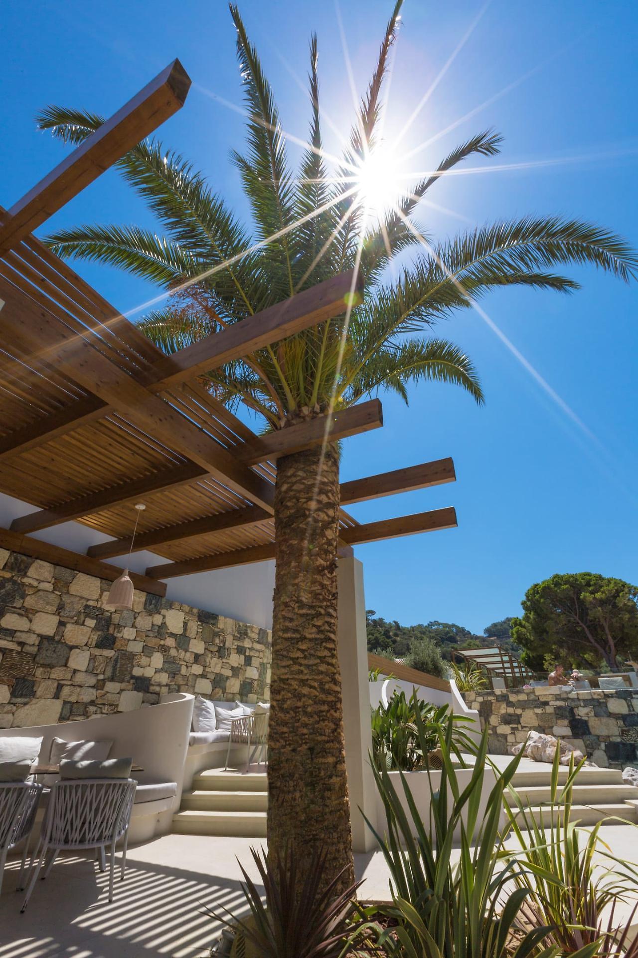Samian Mare Hotel, Suites & Spa Karlovassi Exterior foto