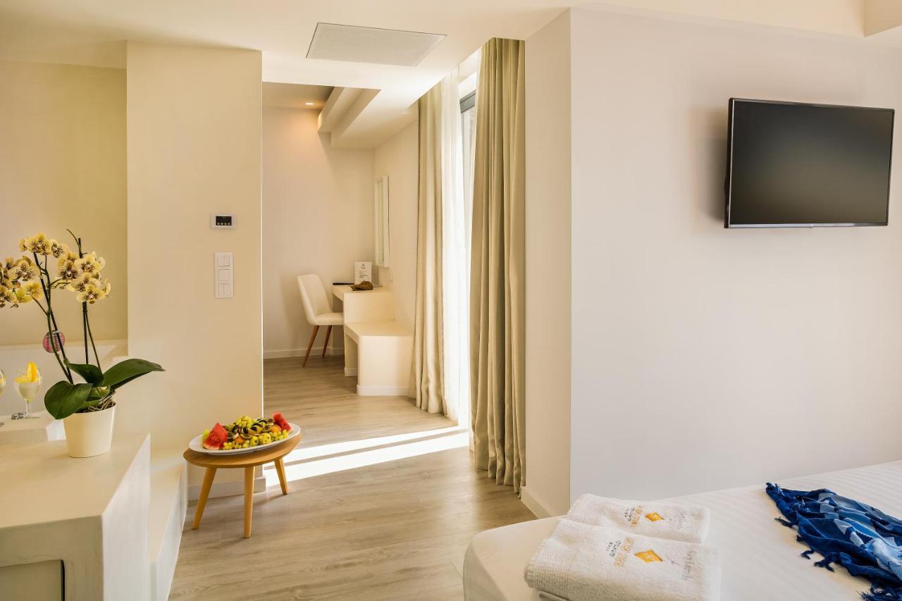 Samian Mare Hotel, Suites & Spa Karlovassi Exterior foto